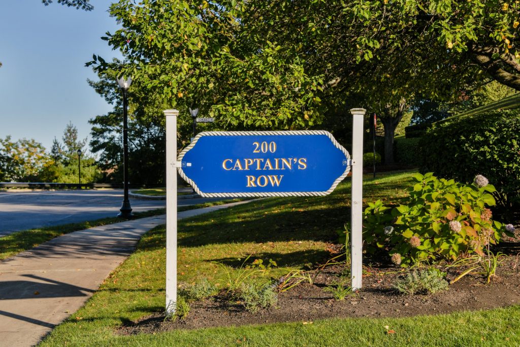 200 Captain's Row. Admiral's Hill. Chelsea